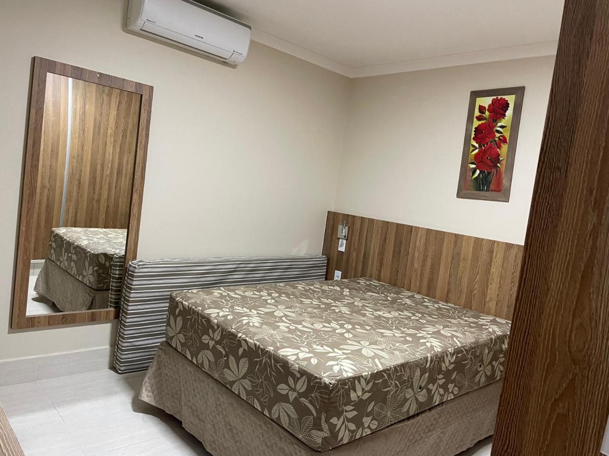 Appartamento Piazza Diroma C/ Acqua Park - Viaggio Locacoes Por Temporada Caldas Novas Esterno foto